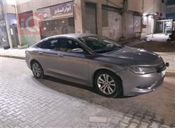 کرایسلەر 200